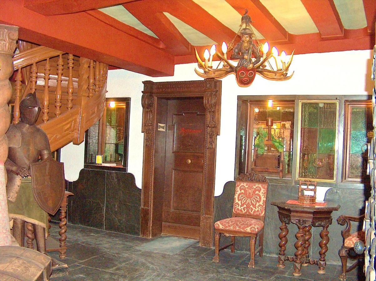 Alte Thorschenke Hotel Cochem Bagian luar foto